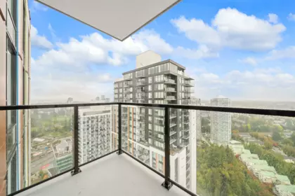 3704 13745 George Junction, Surrey, BC, Surrey — Apartment/Condo for sale