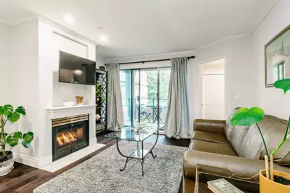 Breakfast Nook Photo of 305 2925 Glen Drive, Coquitlam, BC