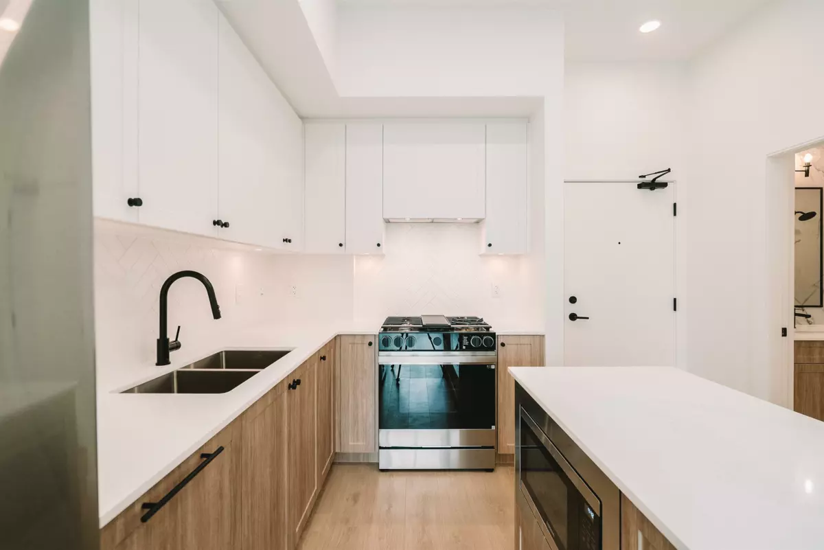 Dining Area Photo of 602 19979 76 Avenue, Langley, BC