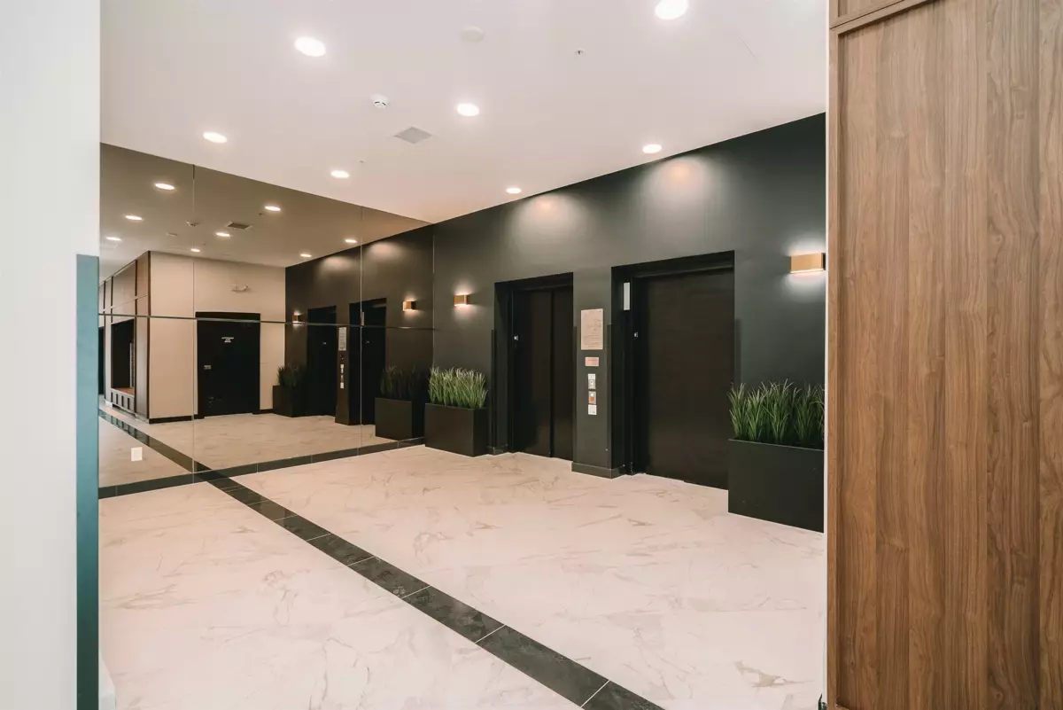 Garage Interior Photo of 602 19979 76 Avenue, Langley, BC