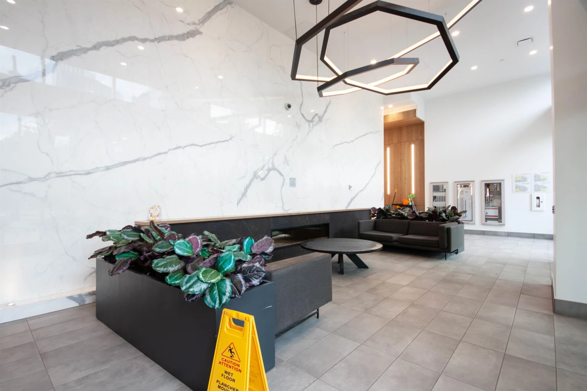 Hallway Photo of 512 13655 Fraser Highway, Surrey, BC