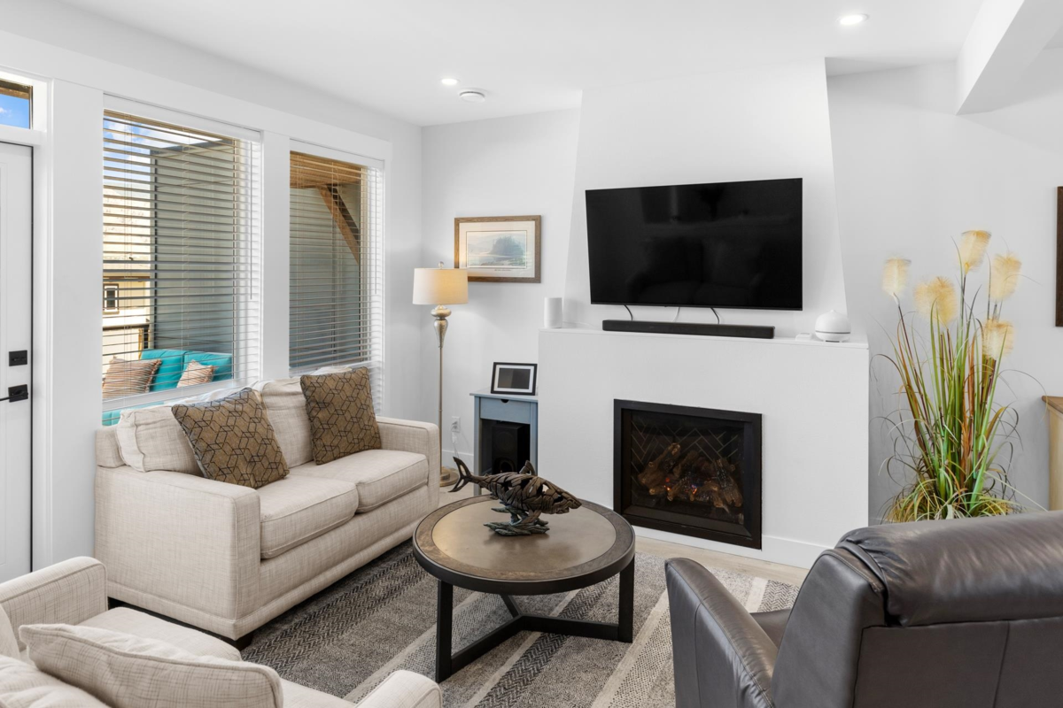 Bedroom 4 Photo of 48 8000 Vedette Drive, No City Value, BC