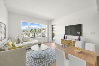504 4788 Hastings Street, Burnaby, BC, Burnaby — Apartment/Condo for sale