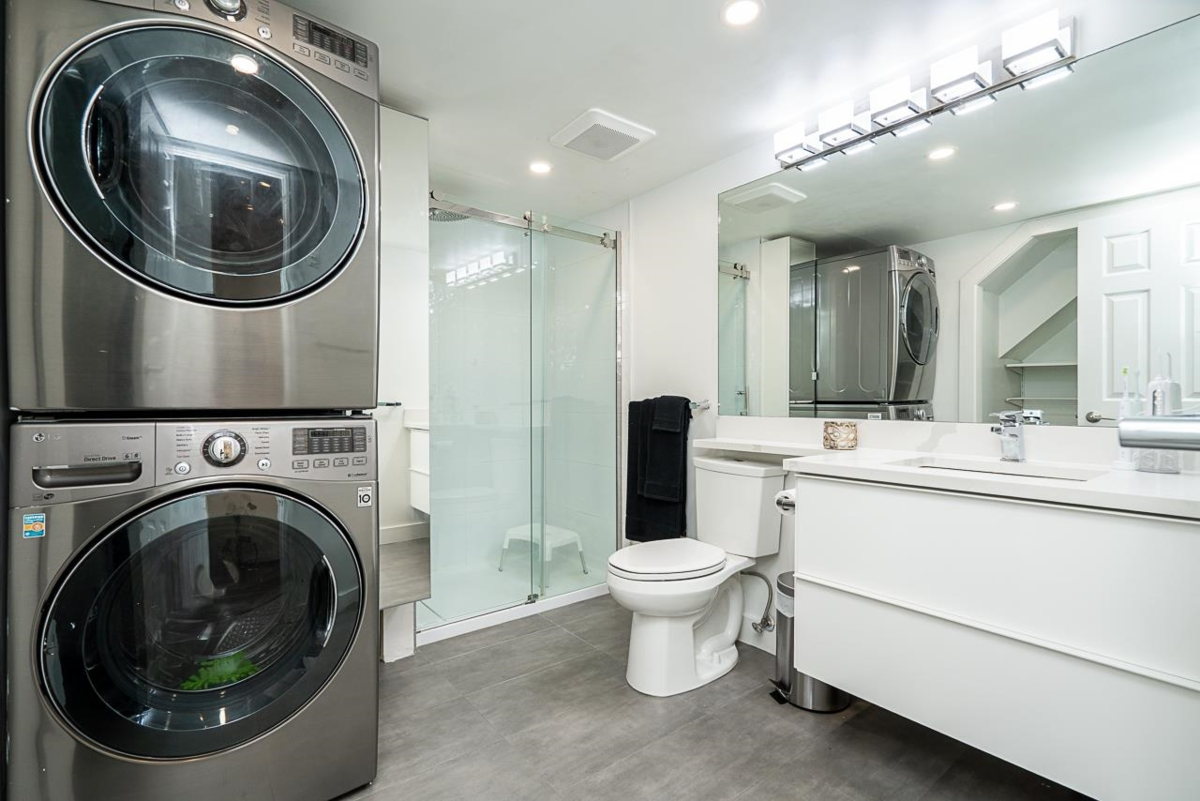 Bedroom 2 Photo of 7225 Quatsino Drive, Vancouver, BC