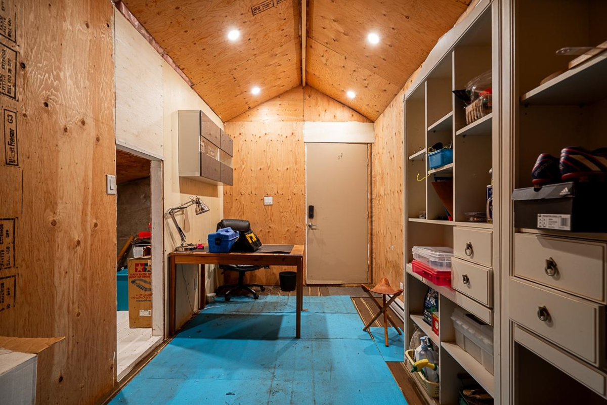 Front Yard Photo of 7225 Quatsino Drive, Vancouver, BC