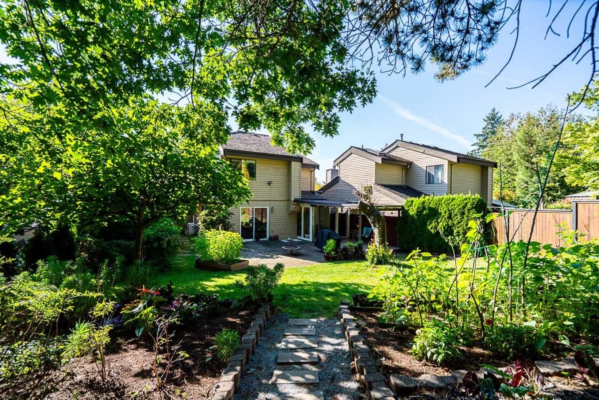 Outdoor Deck Photo of 7225 Quatsino Drive, Vancouver, BC
