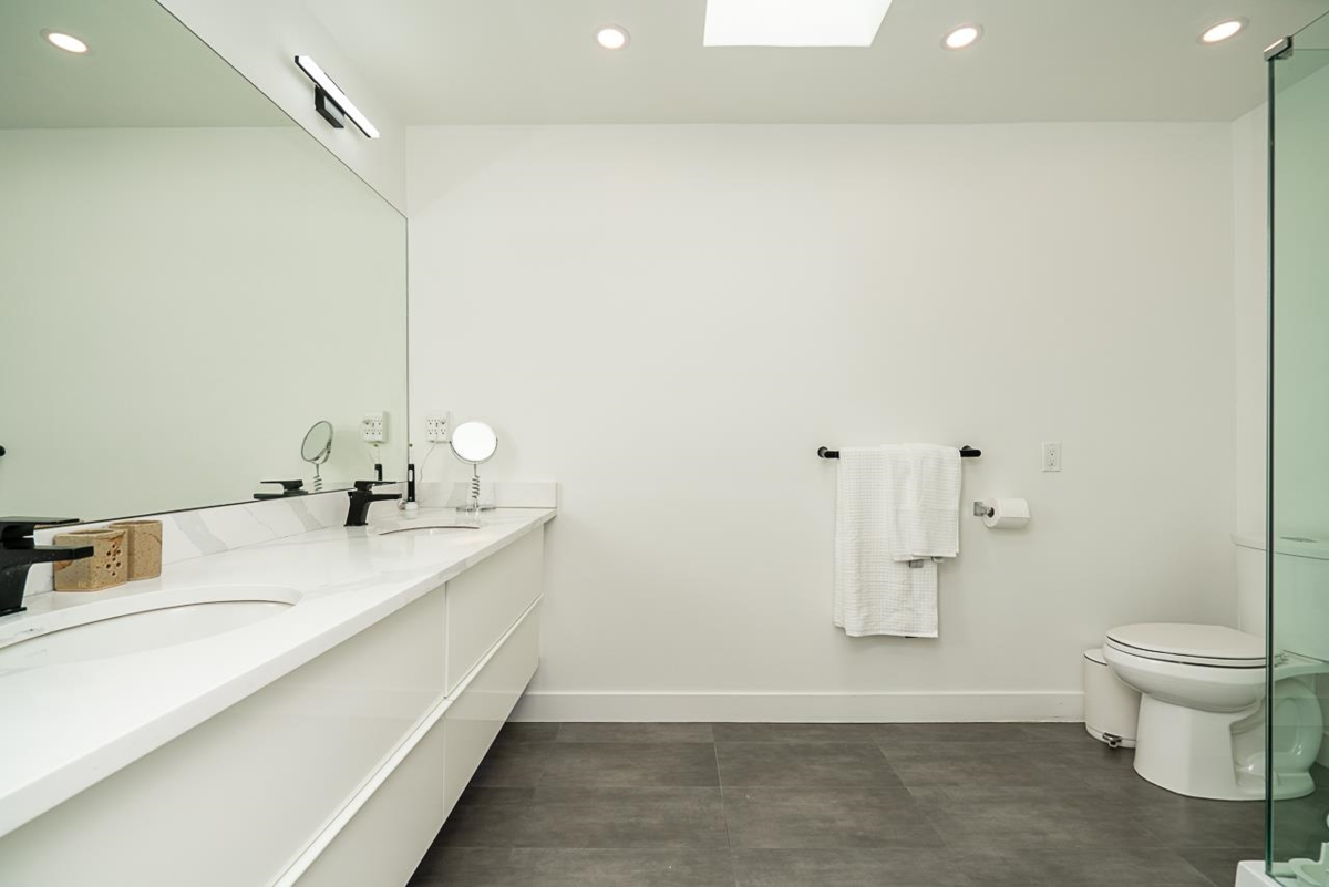 Powder Room Photo of 7225 Quatsino Drive, Vancouver, BC