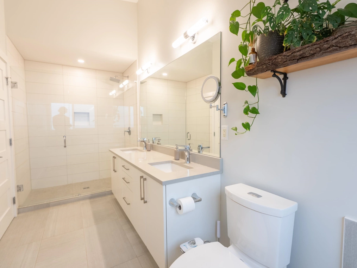 Entry Foyer Photo of 41294 Horizon Drive, Squamish, BC