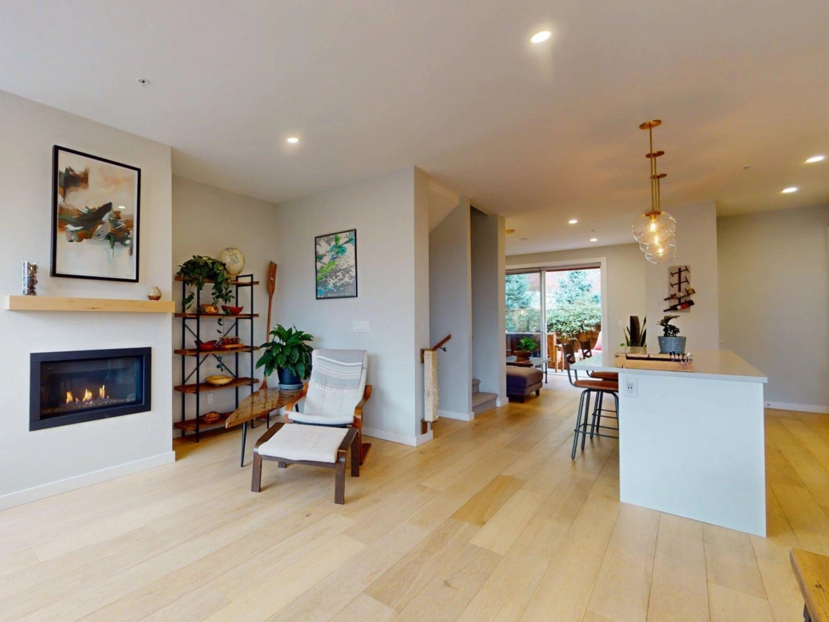 Family Room Photo of 41294 Horizon Drive, Squamish, BC