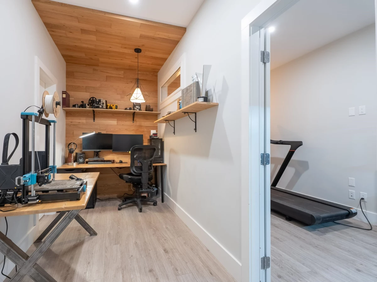 Front Yard Photo of 41294 Horizon Drive, Squamish, BC