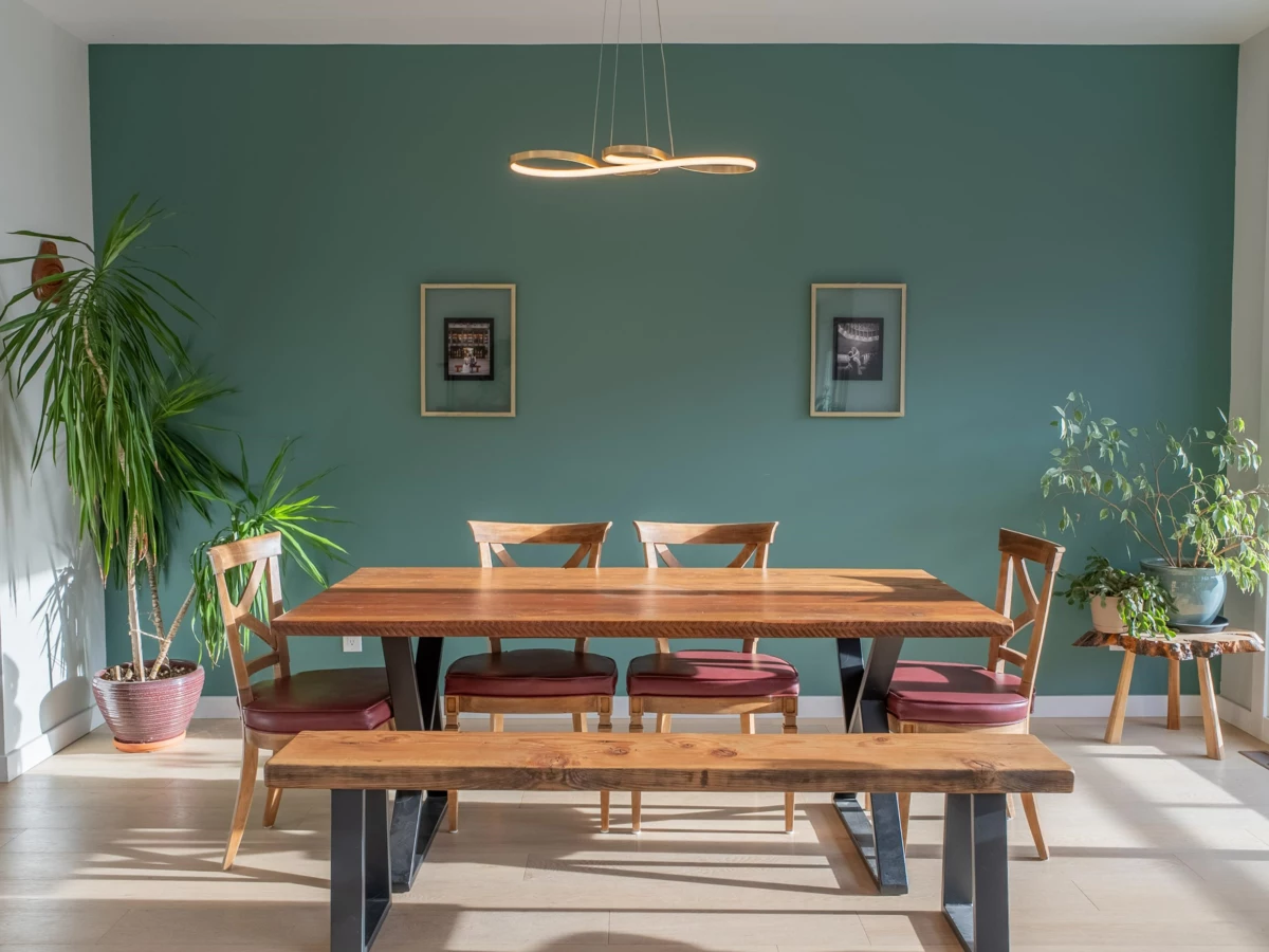 Kitchen Island Photo of 41294 Horizon Drive, Squamish, BC