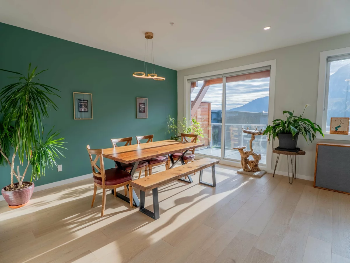 Kitchen Photo of 41294 Horizon Drive, Squamish, BC