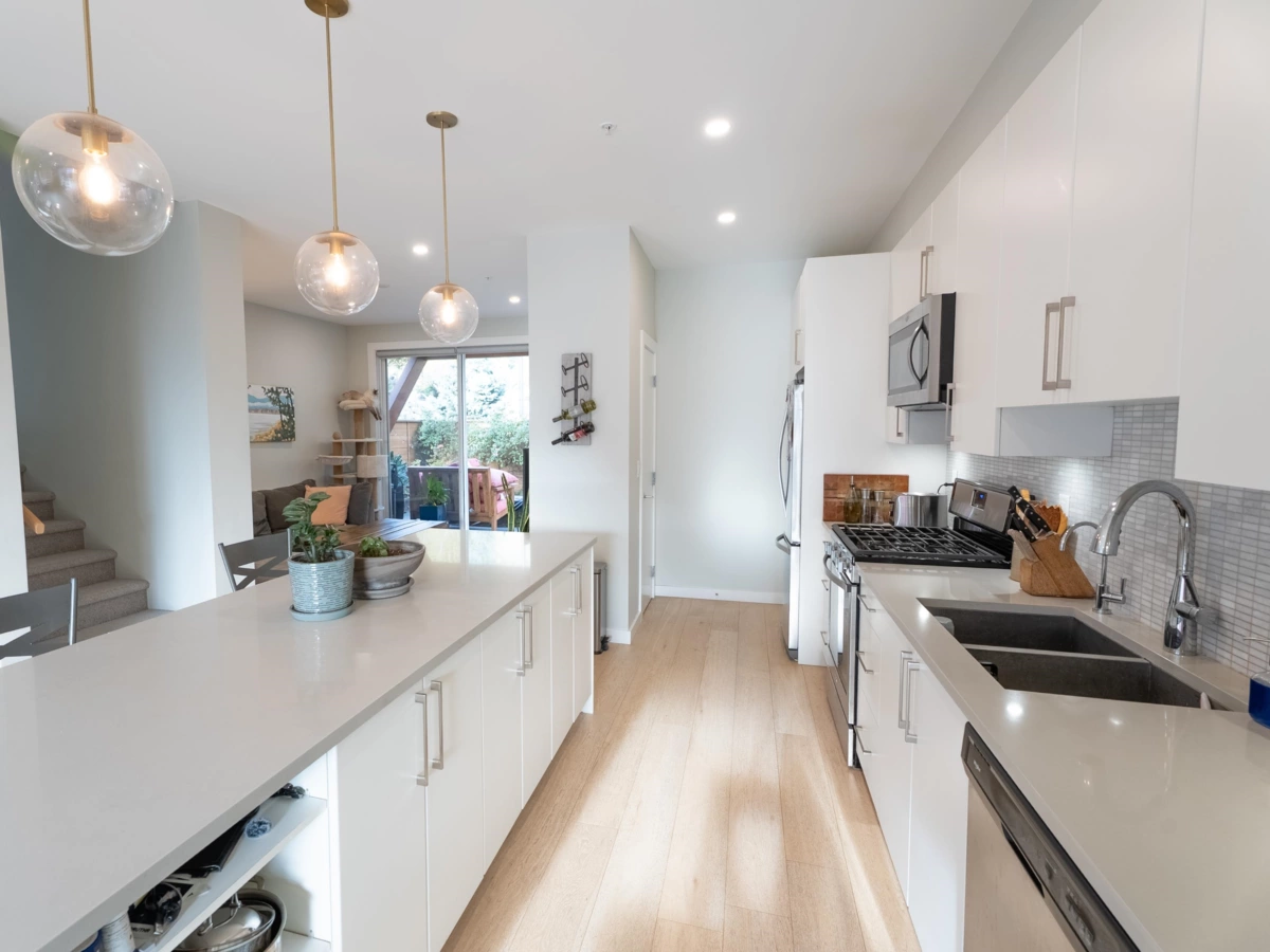 Walk-In Closet Photo of 41294 Horizon Drive, Squamish, BC