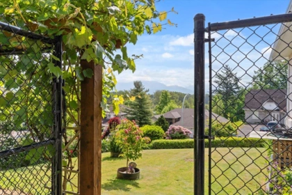 Front Yard Photo of 8657 Sunburst Place, Chilliwack, BC