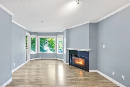 212 12110 80 Avenue, Surrey, BC, Surrey — Apartment/Condo for sale