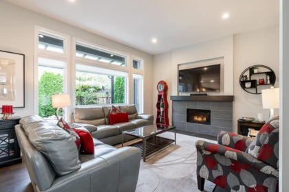 18105 67 Avenue, Surrey, BC, Surrey — Single Family Residence for sale