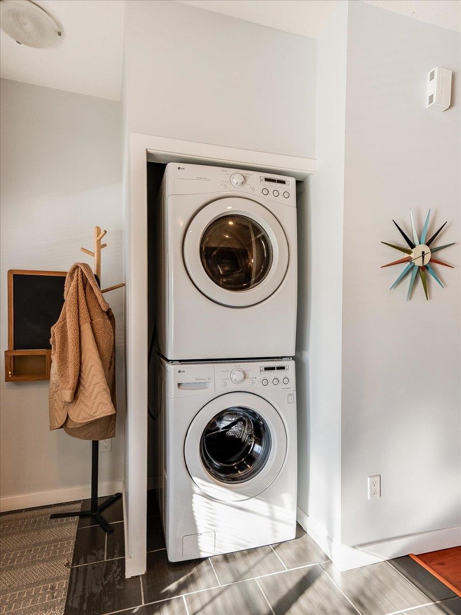 Bedroom 2 Photo of 18 6852 193 Street, Surrey, BC