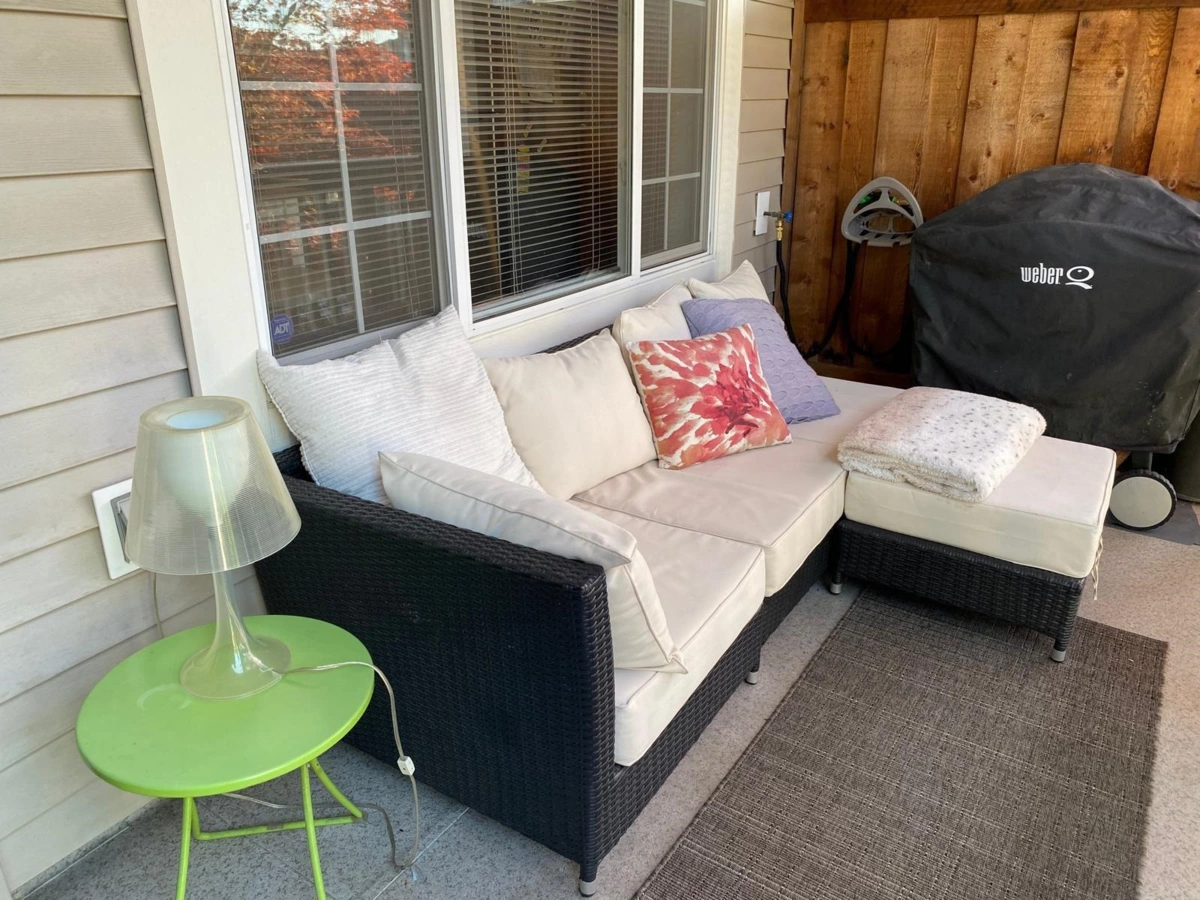 Laundry Room Photo of 18 6852 193 Street, Surrey, BC