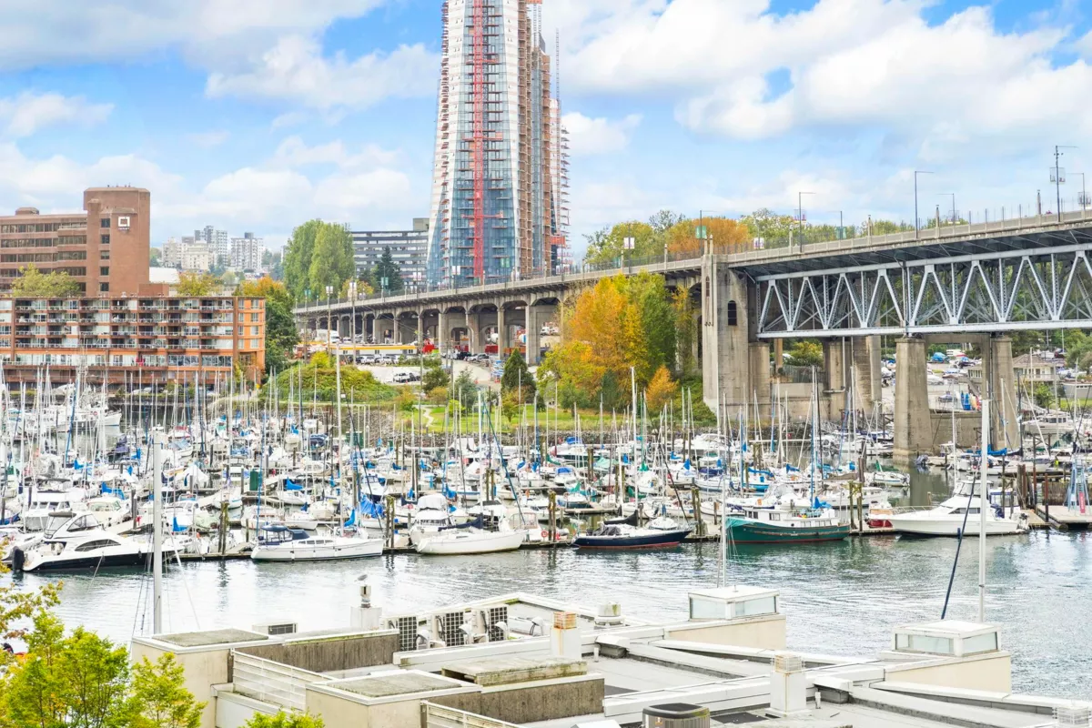 Aerial View of 603 1625 Hornby Street, Vancouver, BC