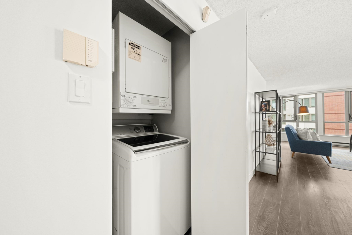 Basement Recreation Room Photo of 603 1625 Hornby Street, Vancouver, BC