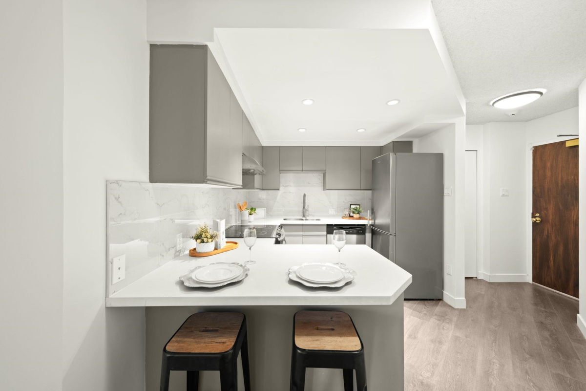 Bedroom 3 Photo of 603 1625 Hornby Street, Vancouver, BC