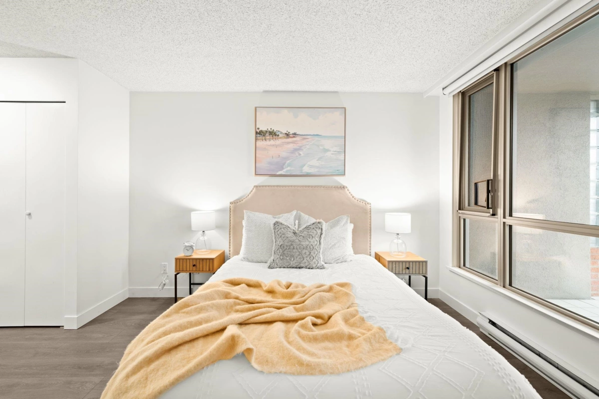 Mudroom Photo of 603 1625 Hornby Street, Vancouver, BC