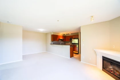 476 9100 Ferndale Road, Richmond, BC, Richmond — Apartment/Condo for sale