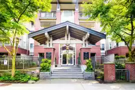 476 9100 Ferndale Road, Richmond, BC