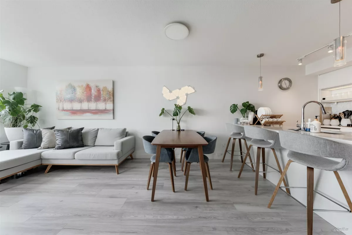 Living Room Photo of 1703 3233 Ketcheson Road, Richmond, BC