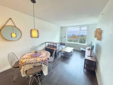Breakfast Nook Photo of 1057 5515 Boundary Road, Vancouver, BC