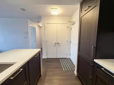 Kitchen Island Photo of 1057 5515 Boundary Road, Vancouver, BC