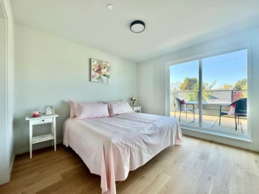 Laundry Room Photo of 173 805 W 49th Avenue, Vancouver, BC