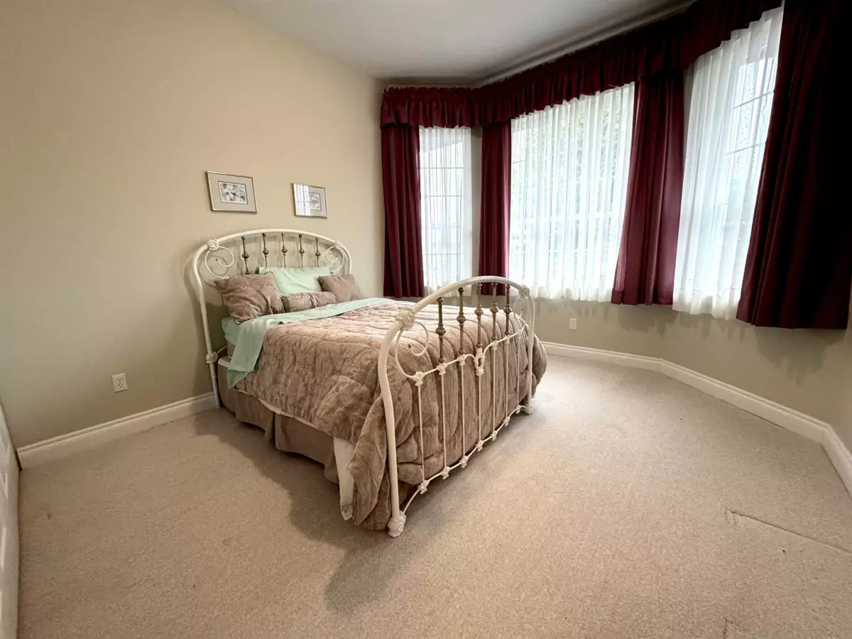 Guest Bathroom Photo of 6217 Mika Road, Sechelt, BC