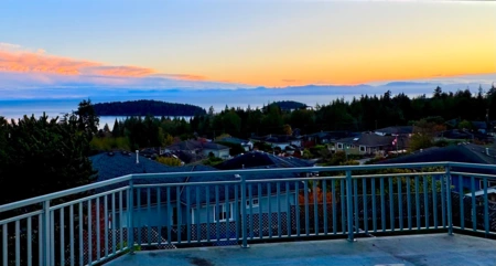 6217 Mika Road, Sechelt, BC, Sechelt — Single Family Residence for sale