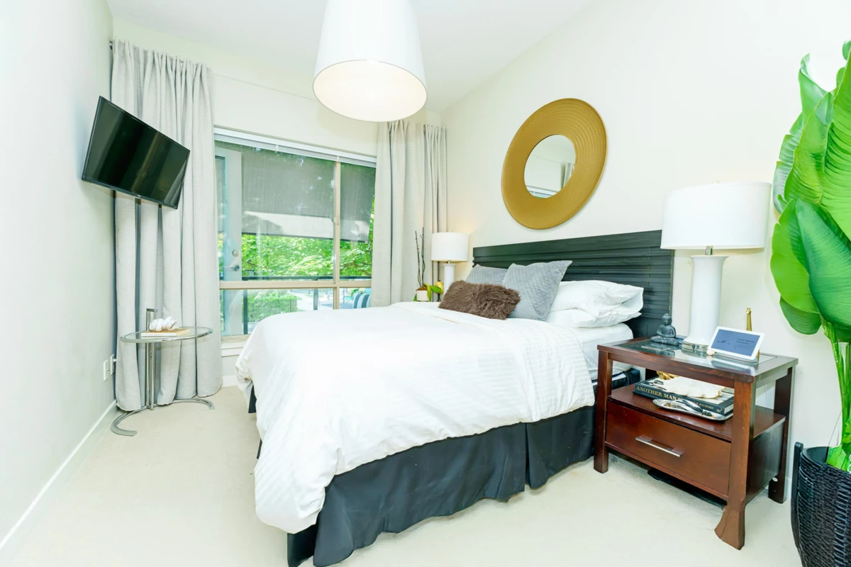 Hallway Photo of 106 13789 107a Avenue, Surrey, BC