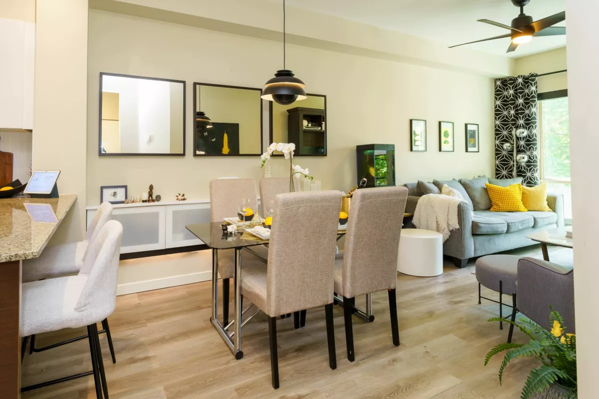 Kitchen Photo of 106 13789 107a Avenue, Surrey, BC