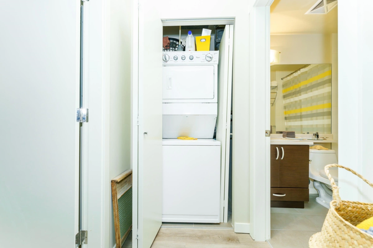 Mudroom Photo of 106 13789 107a Avenue, Surrey, BC