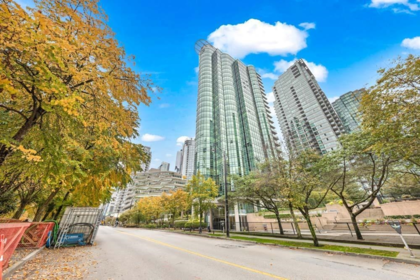 Office / Den Photo of 507 555 Jervis Street, Vancouver, BC