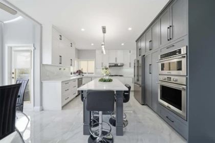 Kitchen Island Photo of 2773 Nadina Drive, Coquitlam, BC