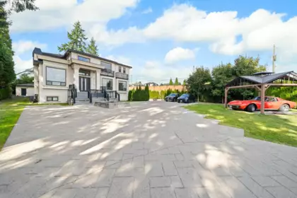 5585 148 Street, Surrey, BC, Surrey — Single Family Residence for sale