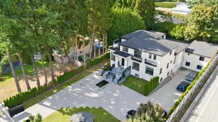 5585 148 Street, Surrey, BC, Surrey — Single Family Residence for sale