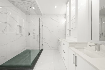 Laundry Room Photo of 5585 148 Street, Surrey, BC
