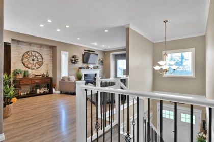 Breakfast Nook Photo of 8021 Melburn Drive, Mission, BC
