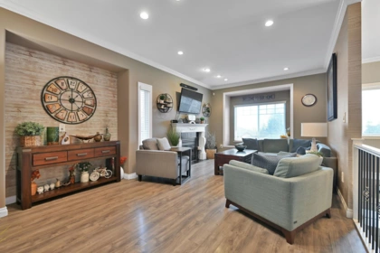 8021 Melburn Drive, Mission, BC, Mission BC — 6 bed single family residence for sale