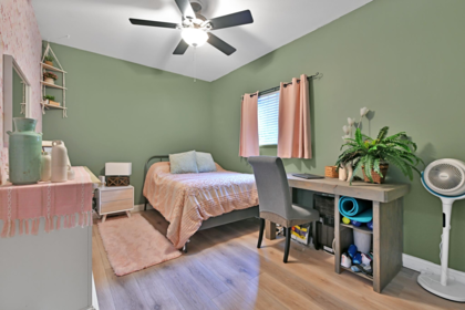 Kitchen Photo of 8021 Melburn Drive, Mission, BC
