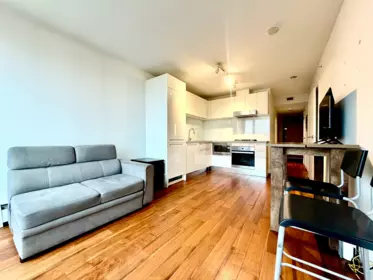 1508 188 Keefer Street, Vancouver, BC