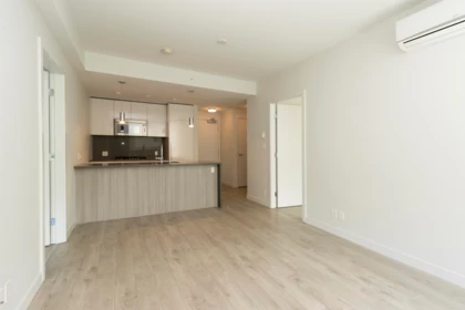 615 5599 Cooney Road, Richmond, BC, Richmond — Apartment/Condo for sale