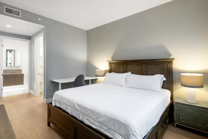 Hot Tub / Spa Photo of 204 1009 Laurier Avenue, Vancouver, BC
