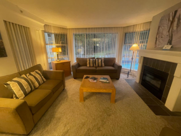 304 4910 Spearhead Place, Whistler, BC, Whistler — Apartment/Condo for sale