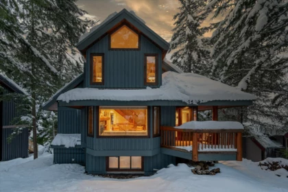 2315 Gondola Way, Whistler, BC, Whistler — Single Family Residence for sale